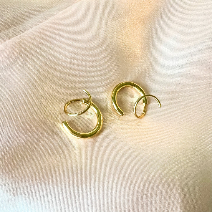 Shay Solid Double Twist Hoops